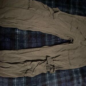 Womans Olive Cargo Pants